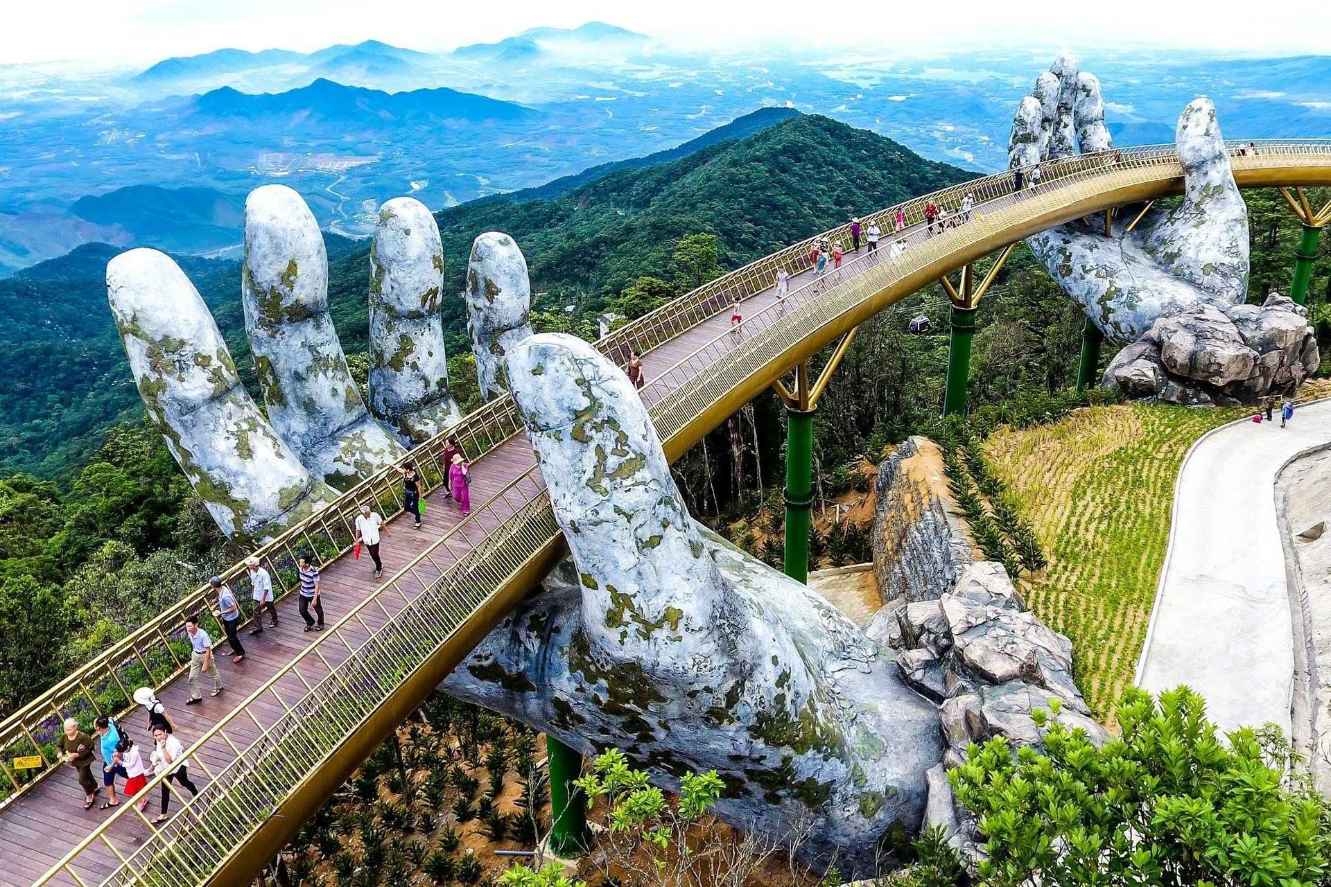 The iconic Golden Bridge